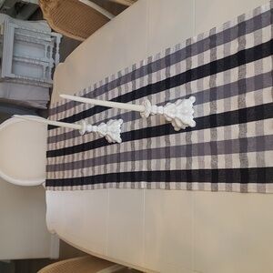 Hearth & Hand with Magnolia aid Table Runner